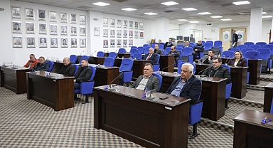 Edremit Belediyesi, Oda Başkanlarıyla Çözüm Odaklı Toplantı Düzenledi