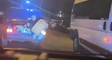 Ramazan davulcusu otomobilin bagajında davul çaldı: O anlar kamerada