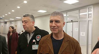 Şarkıcı Özcan Deniz savcılıkta 'şüpheli' sıfatıyla ifade verdi