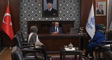 Şehit Uzman Çavuş Gökhan Çakır’ın Eşi Gülşah Çakır, Vali İsmail Ustaoğlu'nu Ziyaret Etti