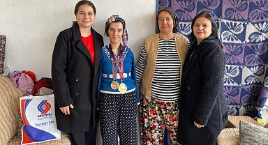 Sındırgı Belediyesi’nden İlham Verici Ziyaret: Tekvando Şampiyonu Semra Kara’ya Destek