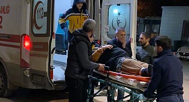 Teravihten dönen kadına otomobil çarptı: 1 ağır yaralı