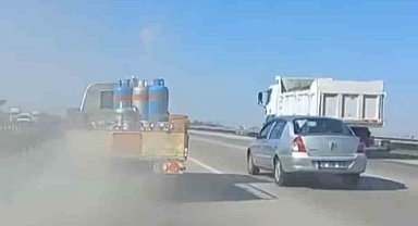 Tüp kamyonunun lastiği patladı: Korku dolu anlar kamerada