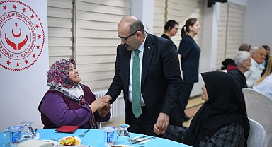 Vali İsmail Ustaoğlu, Balıkesir Huzurevi Sakinleriyle İftar Sofrasında Bir Araya Geldi