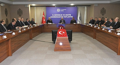 Vali İsmail Ustaoğlu Başkanlığında İl Güvenlik ve Asayiş Koordinasyon Toplantısı Düzenlendi