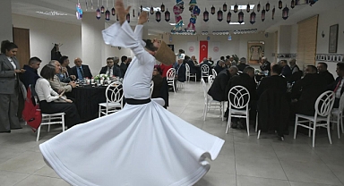 Vali İsmail Ustaoğlu, Karesi Huzurevi’nde Ramazan İftarında Yaşlılarla Bir Araya Geldi