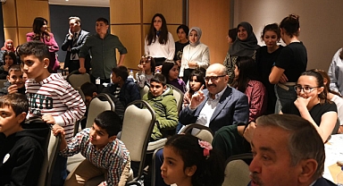 Vali İsmail Ustaoğlu, Koruma Altındaki Çocuklarla İftar Programında Bir Araya Geldi