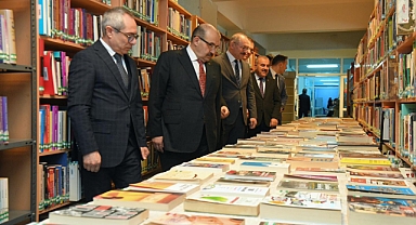 61. Kütüphane Haftası Kutlamaları: Vali İsmail Ustaoğlu'nun Katılımıyla Coşkulu Bir Etkinlik Gerçekleşti