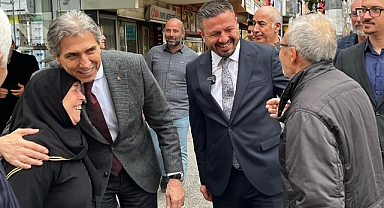 AK Parti Heyeti Balıkesir'de Esnafla Buluştu