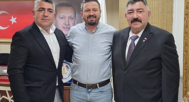 AK Parti Marmara Adası İlçe Teşkilatı’ndan İl Başkanlığı’na Ziyaret