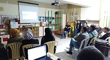 Altıeylül İlçe Tarım ve Orman Müdürlüğü, Ovabayındır Mahallesinde Süt Sığırı Yetiştiriciliği Kursu Düzenledi