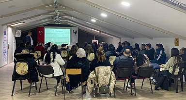 Ayvalık’ta Kooperatif ve İşletme Personellerine Hijyen Eğitimi Veriliyor