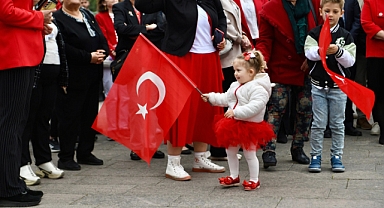 Balıkesir’de 23 Nisan Töreni