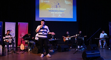 Balıkesir’de Genç Yetenekler Seslerini Sahneye Taşıdı: “Ses Yarışması İl Finalleri” Coşkuyla Tamamlandı