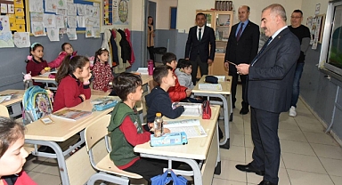 Balıkesir İl Milli Eğitim Müdürü Murat Demir, Ara Tatil Sonrası Okul Ziyaretlerini Devam Ettiriyor
