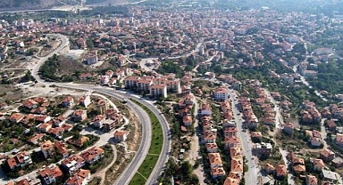 Balıkesir Karesi İlçesinde Satılık Arsa ve Bina