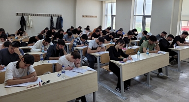 Balıkesir Üniversitesi Hukuk Fakültesi, Hukuk Mesleklerine Giriş Sınavı Deneme Sınavını Gerçekleştirdi