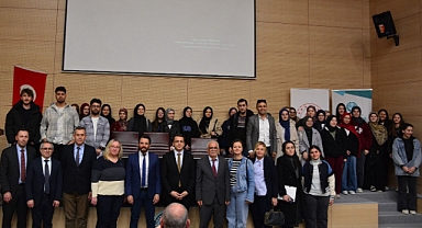 Balıkesir Üniversitesi’nde “Üretken Kütüphaneler” Paneli Büyük İlgi Gördü