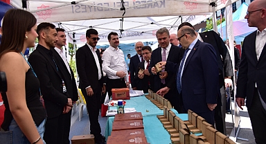 Balıkesir Üniversitesi’nde WOWOFEST 2 Öğrenci İş ve Kariyer Fuarı Görkemli Bir Açılışla Başladı