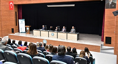 Balıkesir Üniversitesi Rektörü Prof. Dr. Yücel Oğurlu, Akademik Birimlerle İstişare Toplantısı Gerçekleştirdi