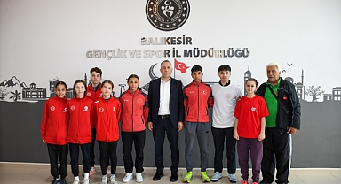 Balıkesirli Modern Pentatlon Şampiyonları, İl Müdürü Adem Özalp’i Ziyaret Etti