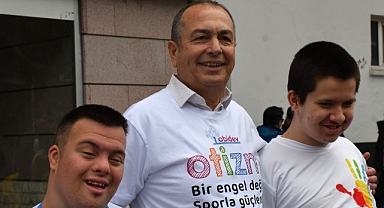 Balıkesirspor, 2 Nisan Otizm Farkındalık Günü’nde Otizmli Çocukları Ağırladı