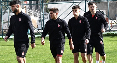 Balıkesirspor, Nevşehir Maçı Hazırlıklarını Tamamladı: Hedef 3 Puan