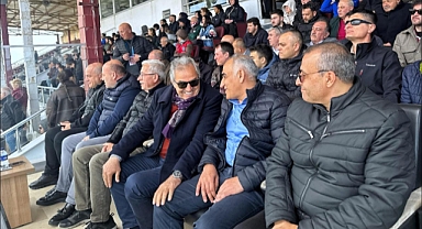 Başkan Dursun Mirza’dan Bandırmaspor’a Tribünden Destek