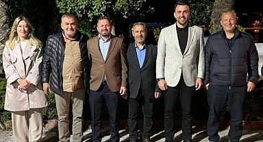 Başkan Mehmet Aydemir, Erdek’te Genç Çiftin Mutluluğuna Ortak Oldu