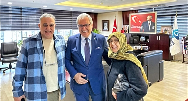 Başkanı Mirza Şehit Annesi ve Eğitim Camiası Belediyede Ağırlandı