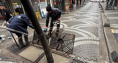 BASKİ’den Karesi ve Altıeylül’de Yağmur Suyu Hatlarında Temizlik Çalışması