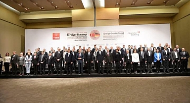 Burhaniye Belediye Meclis Başkan Vekili Tarık Erdil, Türkiye-Almanya Kardeş Şehirler Zirvesi’ne Katıldı