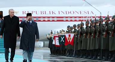 Cumhurbaşkanı Erdoğan Endonezya Cumhurbaşkanını Karşıladı