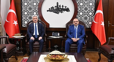 Danıştay Başkanı Zeki Yiğit, Vali İsmail Ustaoğlu’nu Ziyaret Etti