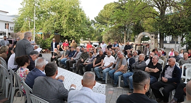 Edremit Belediye Başkanı Mehmet Ertaş, Kırsal Mahalle Ziyaretlerine Devam Ediyor: “Hep Birlikte Güzel Yarınlara Taşıyacağız”