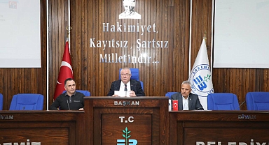 Edremit’te Arsa Metrekare Komisyon Toplantısında Fiyat Politikaları Yeniden Değerlendirildi