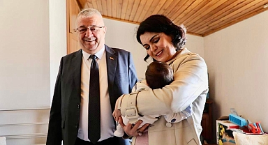 Edremit’te “Hoş Geldin Bebek” Projesi Başladı: İlk Ziyaretler Gerçekleşti