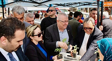 Edremit’te Tarımda Sürdürülebilir Gelecek: Ata Tohumları Halkla Paylaşıldı