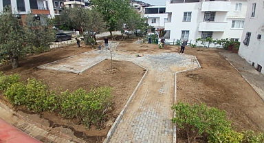 Güre Kapalı Pazaryeri Çevresinde Yeşil Alan Düzenleme Çalışmaları Hızlandırıldı