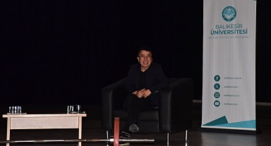 “Halterin Dinamosu” Halil Mutlu, Balıkesir Üniversitesi’nde Gençlerle Buluştu