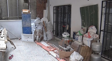 İstanbul'da hırsızın suçüstü yakalandığı anlar kamerada: 