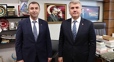 Milletvekili Mustafa Canbey, Süt Üreticileri Birliği Başkanı Cihat Şimşek’i Gazi Meclis’te Ağırladı