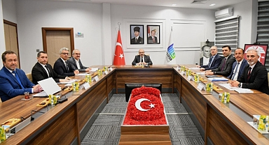 OSB Yönetim Kurulu Toplantısı Vali İsmail Ustaoğlu Başkanlığında Gerçekleştirildi