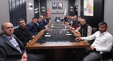 Vali İsmail Ustaoğlu, Altıeylül ve Susurluk Muhtarlarıyla Bir Araya Gelerek Talepleri Değerlendirdi