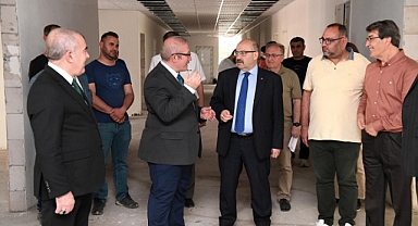 Vali Ustaoğlu, Mimar Sinan Mesleki ve Teknik Anadolu Lisesi İnşaatında İncelemelerde Bulundu