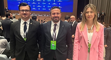 AK Parti Balıkesir Teşkilatı Ankara’da Genişletilmiş İl Başkanları Toplantısına Katıldı