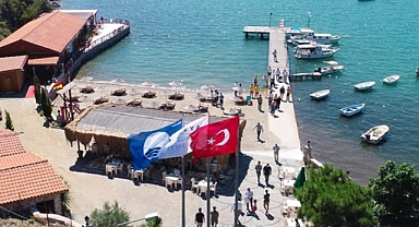 Ayvalık, 2025 Mavi Bayrak Ödüllerinde ‘En İyi Çevre Eğitim ve Bilinçlendirme Etkinlikleri’ Ödülünü Kazandı