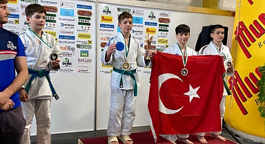 Balıkesir Büyükşehir Belediyesporlu Judoculardan Avrupa'da Büyük Başarı