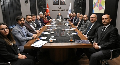 Balıkesir’de İnsan Hakları Gündemi Masaya Yatırıldı: Vali Ustaoğlu Başkanlığında Kurul Toplantısı