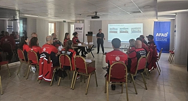 Balıkesir’de MEB AKUB Üyelerine Afet Farkındalık Eğitimi Verildi
